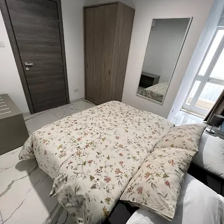 Xemxija 2bed Seafront - Fl 1 By Homely Apartment *