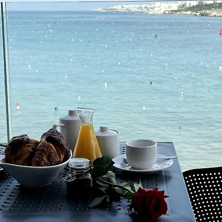 Apartment Xemxija 2bed Seafront - Fl 1 By Homely
